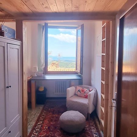 Casa Kundra Scarlino Eksteriør billede